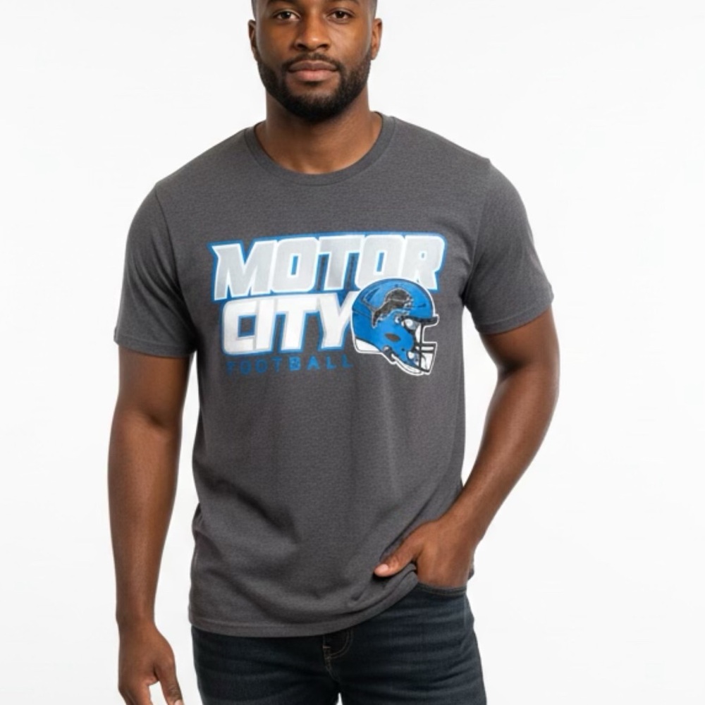 NWT Fanatics NFL Apparel Motor City Detroit Lions Football XL Charcoal Tee